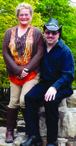 Angela Serenko, Dustin Huff